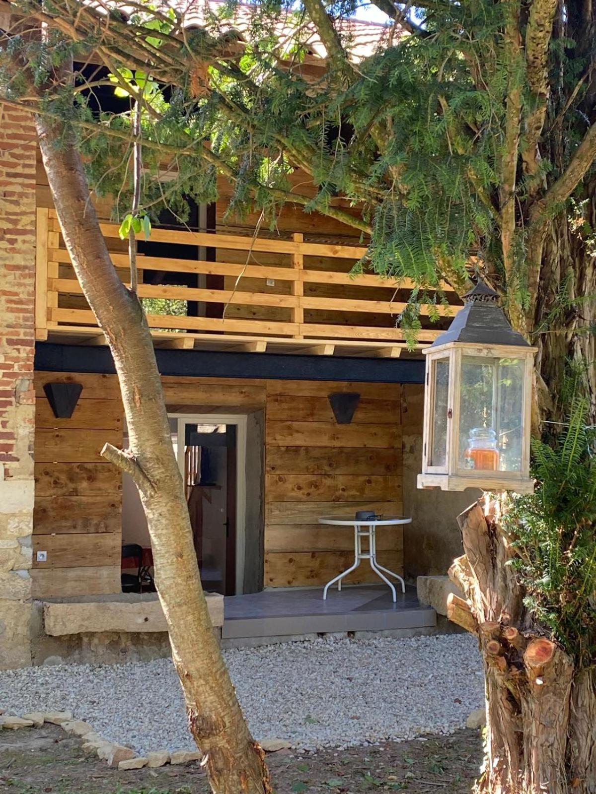 Villa Les Anges Bleus Chavannes-Sur-Reyssouze Exterior foto